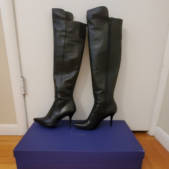 Stuart Weitzman black leather knee high boots - 7 - Picture 3 of 8